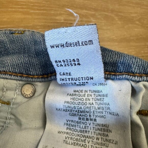 Diesel D-Jevel Women’s Blue Low Rise Denim Jeans Size 29 X 30 Designer Luxury - Picture 10 of 10